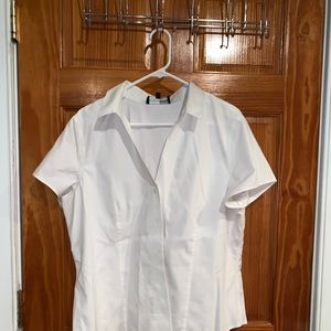 Short sleeve button downed white